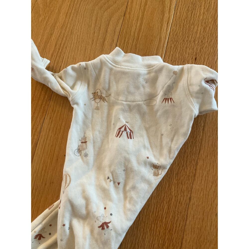 Quincy Mae Zip Long Sleeve Sleeper Footie Carnival Circus Newborn NB - Picture 7 of 8
